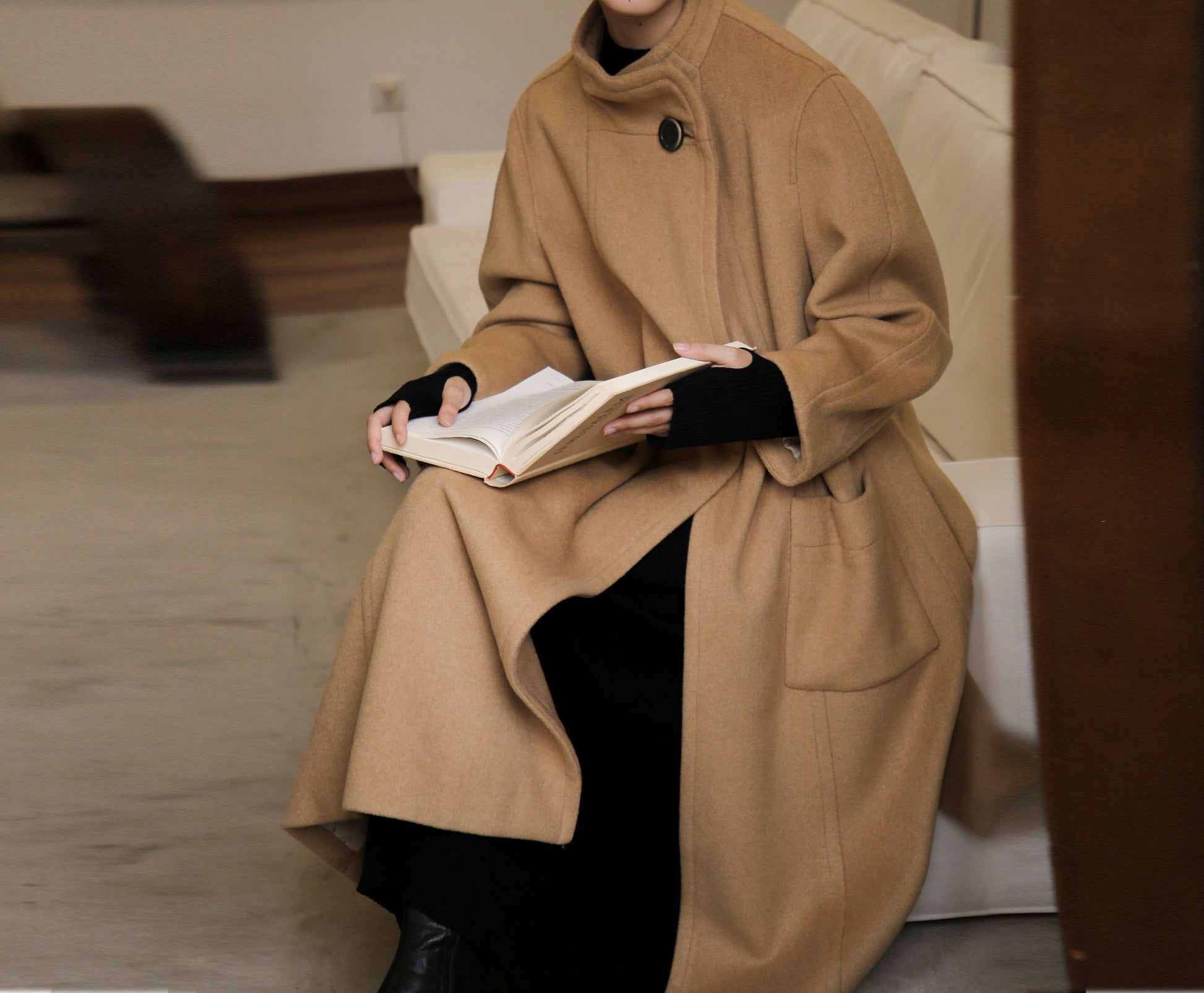 edoa Wool High Neck Collar Trapeze Coat