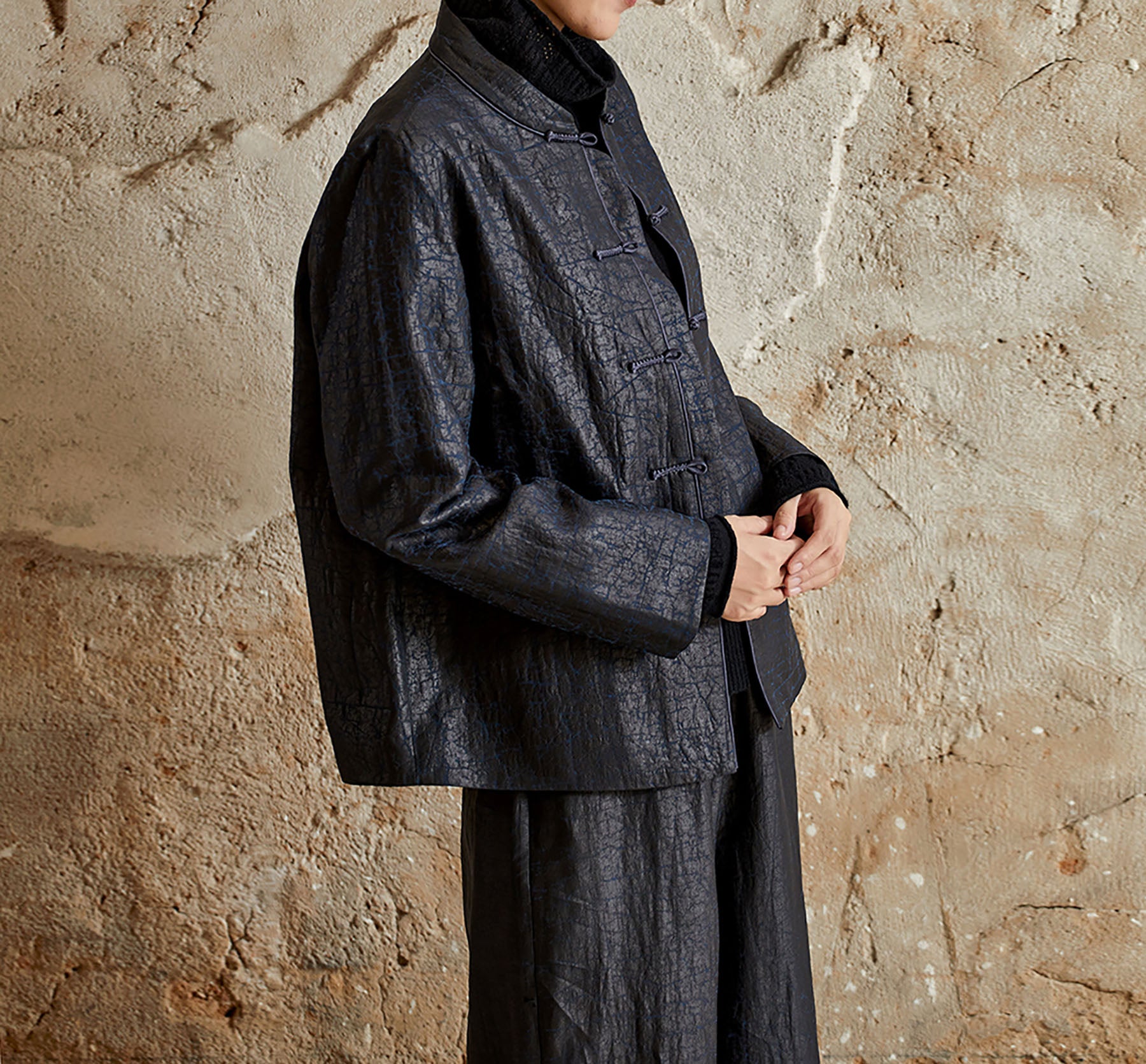 edoa Cracked Mud Silk Short Chinese Jacket with Hand Embroidery