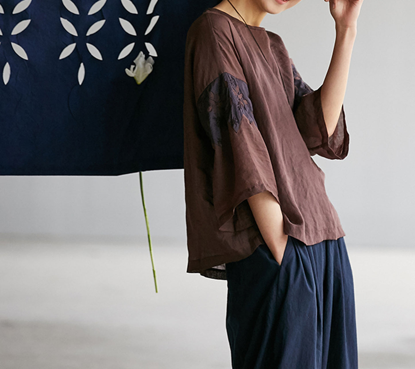 edoa Ramie Tee with Toned Dupioni Hand-sewn Applique'