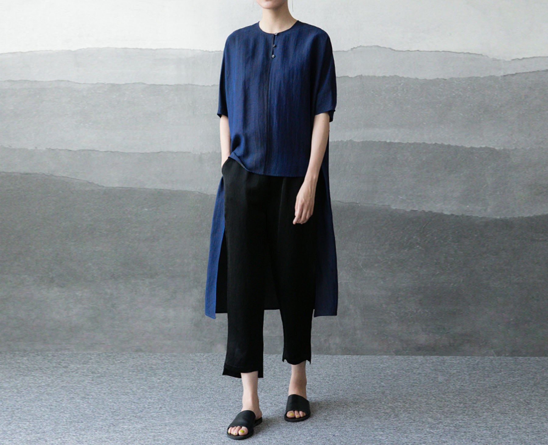 edoa Cracked Mud Silk Tunic Top