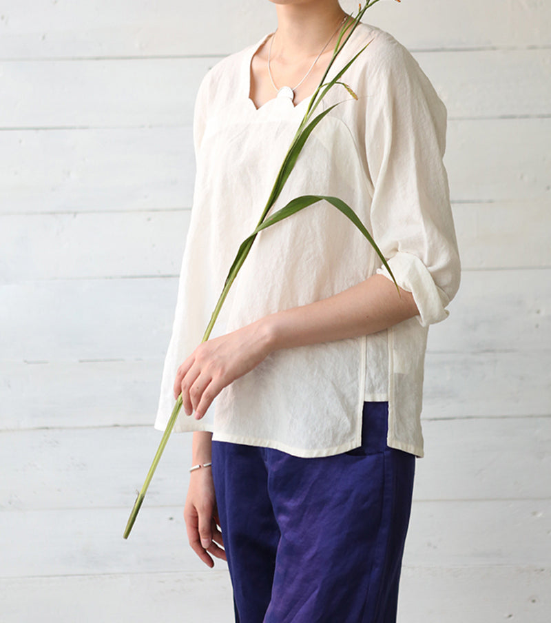 edoa Classic Linen Blouse 