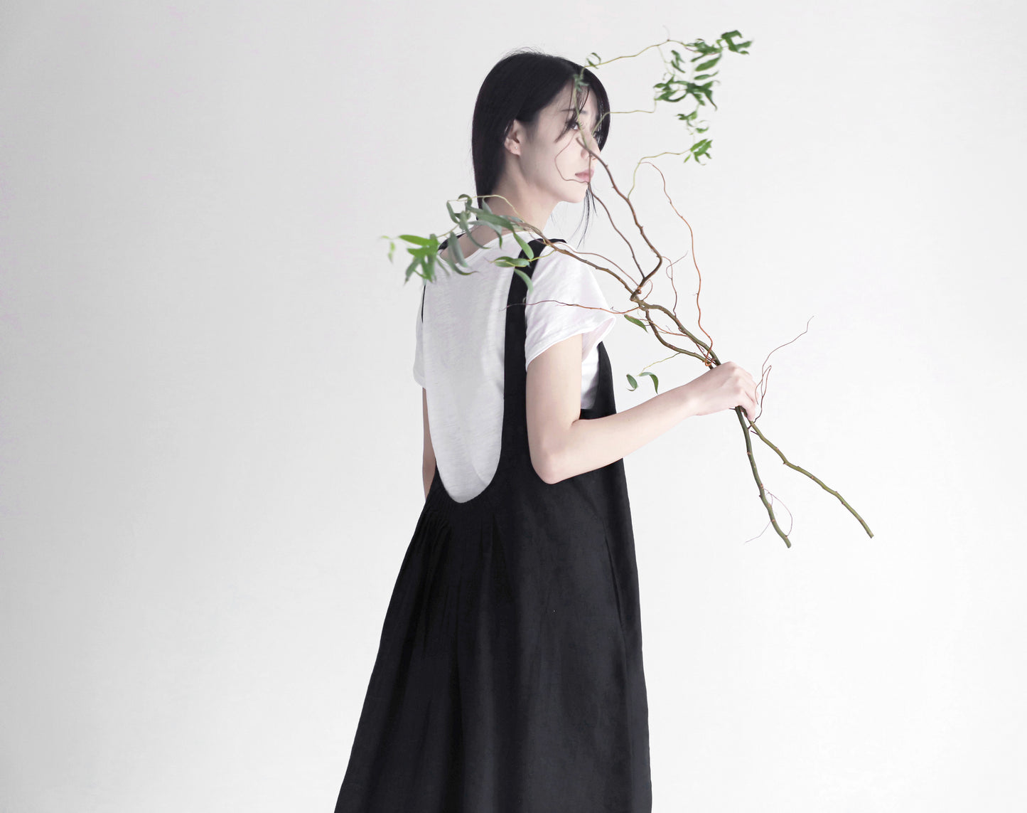 edoa linen pleated overall dress