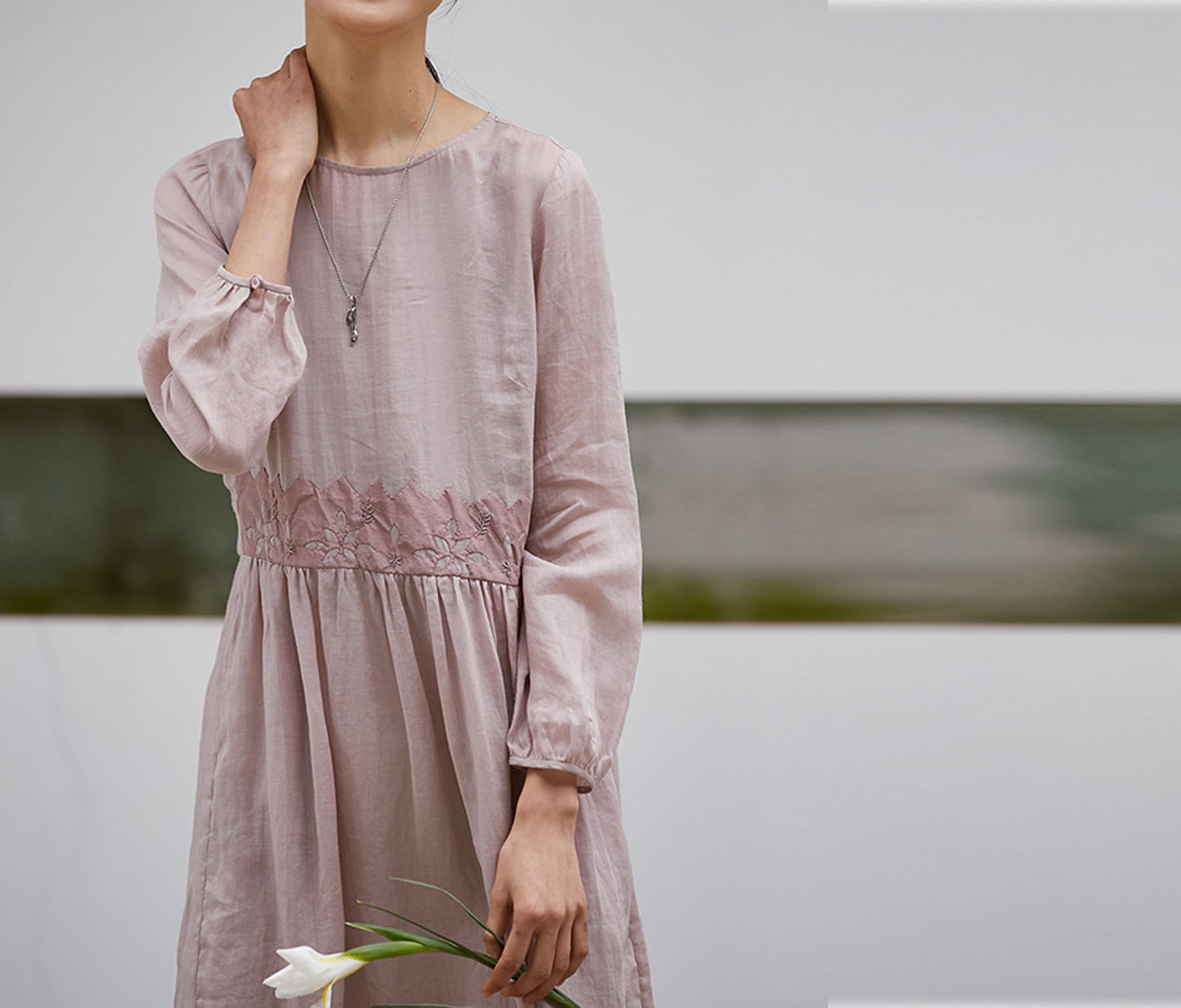 edoa High Counted Ramie Dress
