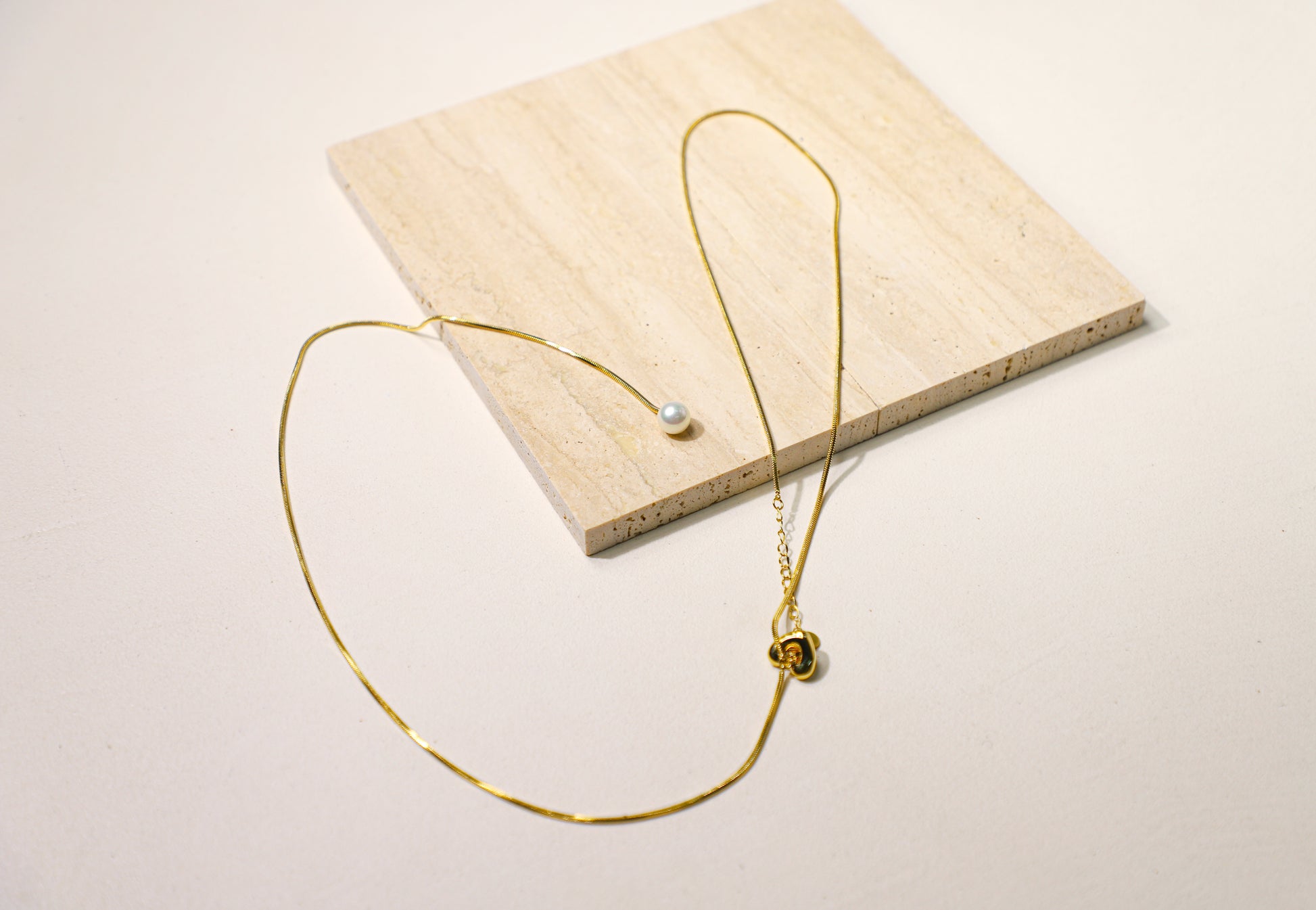 edoa Pearl Heart Slider Necklace