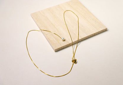 edoa Pearl Heart Slider Necklace