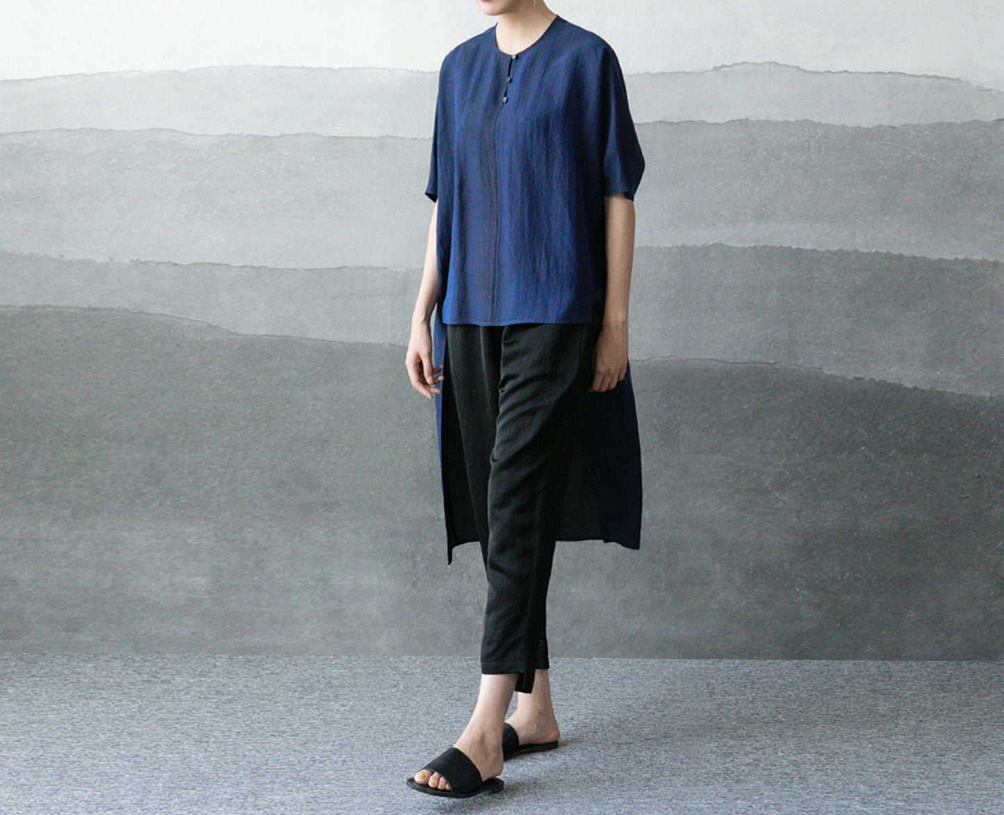 edoa Cracked Mud Silk Tunic Top