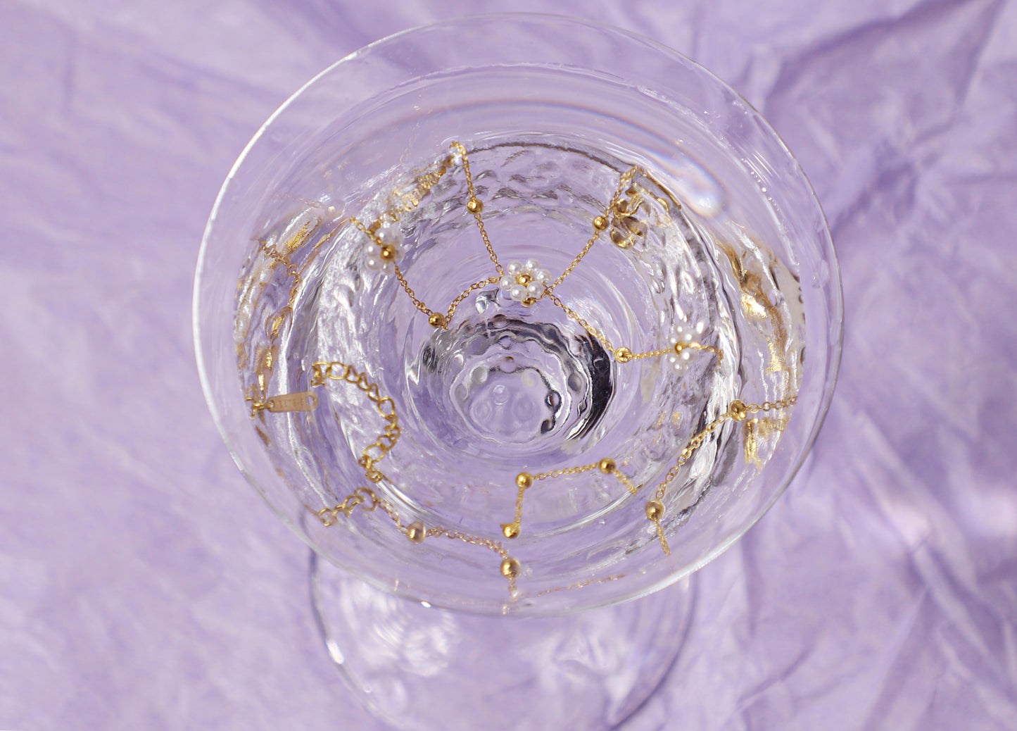 edoa Daisy Pearl Sattelite Necklace