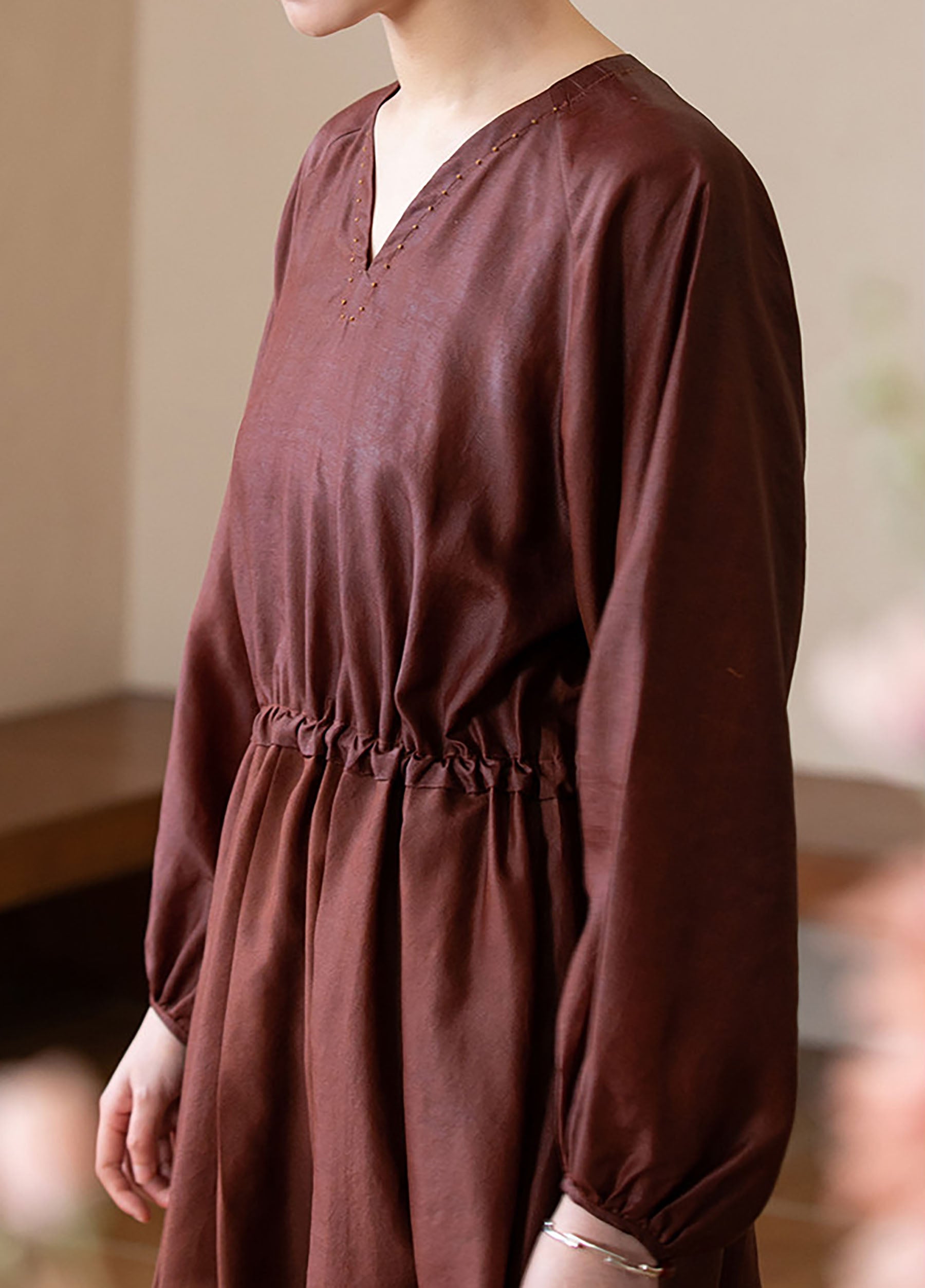 edoa Mud Silk Habotai V-Neck Dress