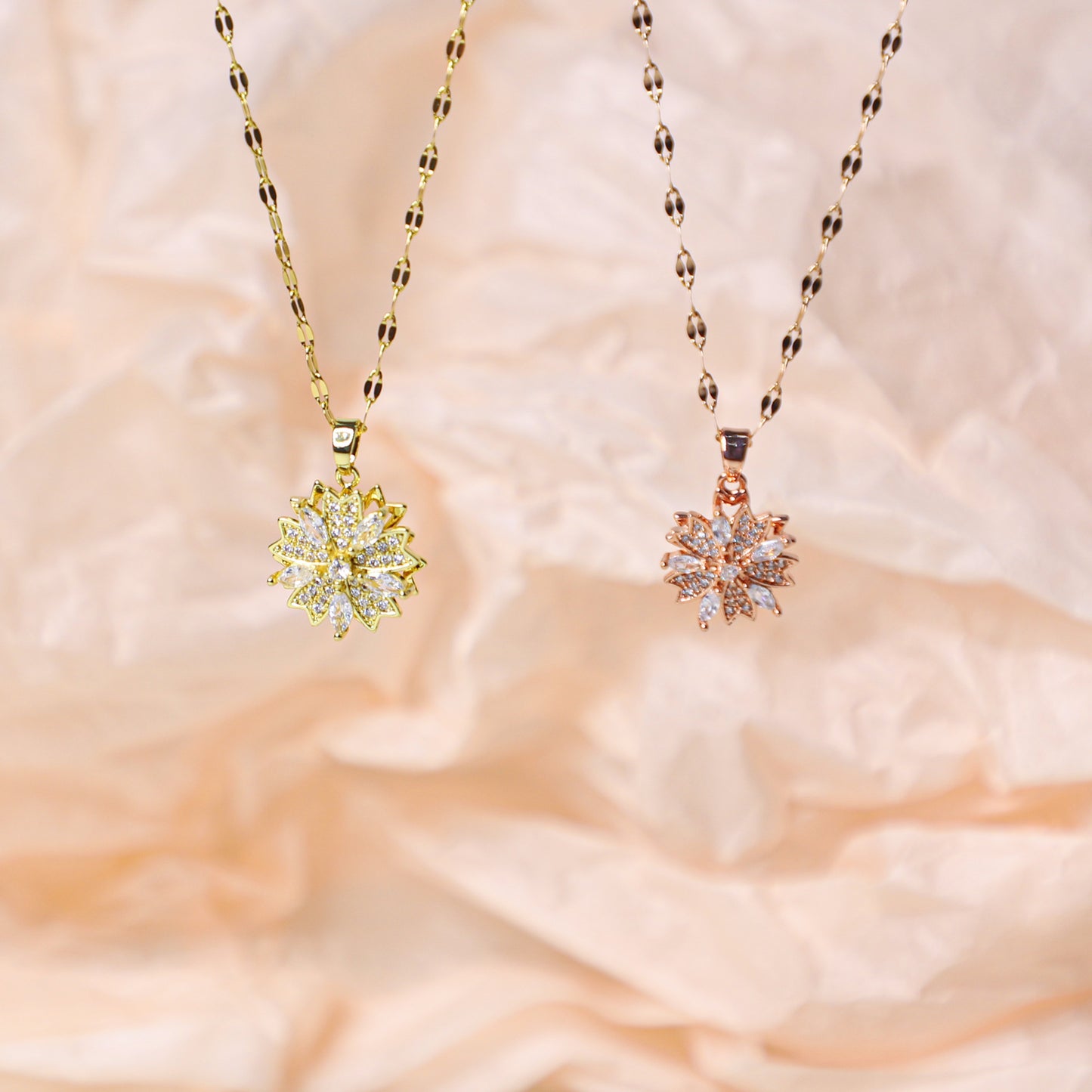 edoa Peach Flower Spin Rhinestone Necklace