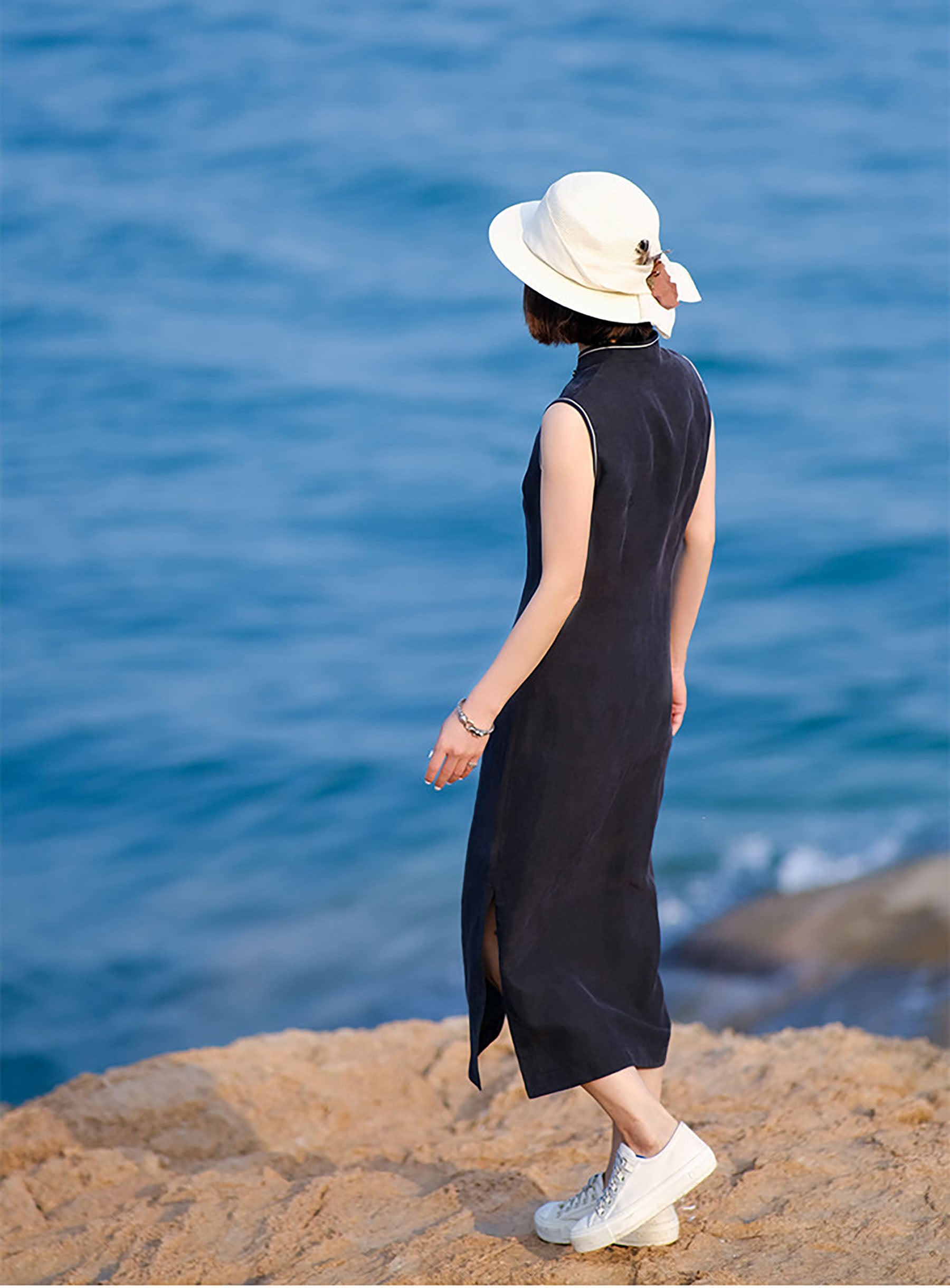 edoa Cracked Mud Silk Sleeveless Qipao Dress