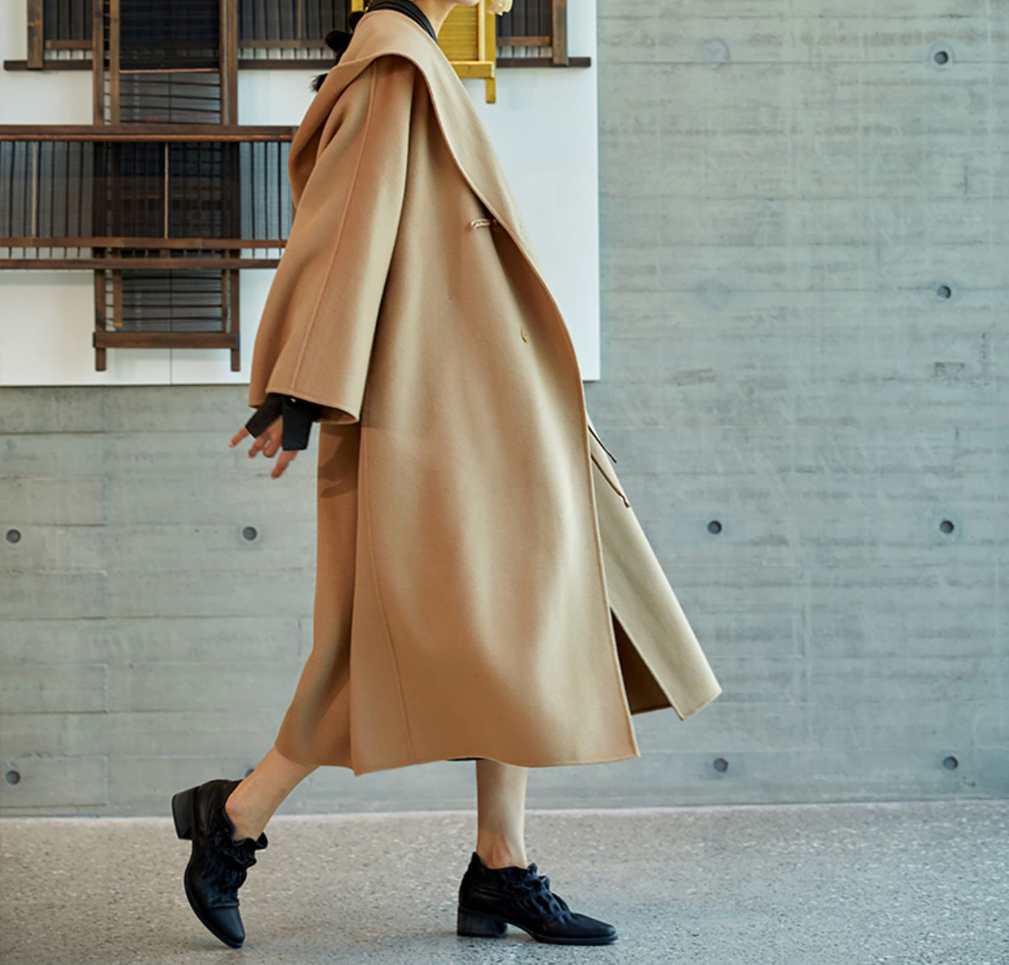 edoa Double Faced Wool Hooded Coat