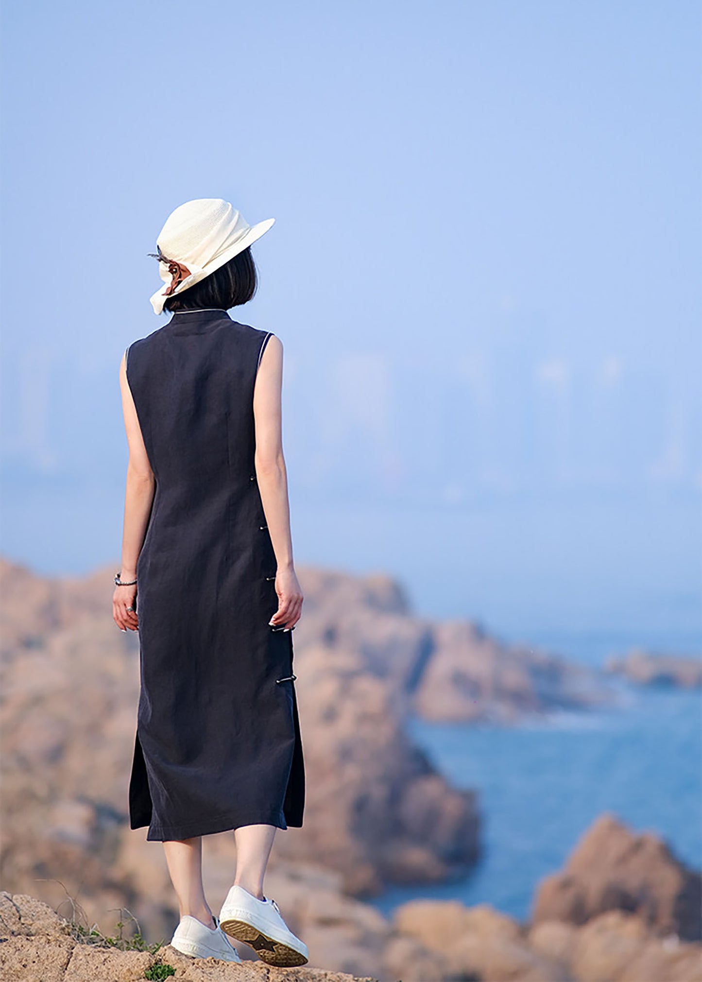 edoa Cracked Mud Silk Sleeveless Qipao Dress