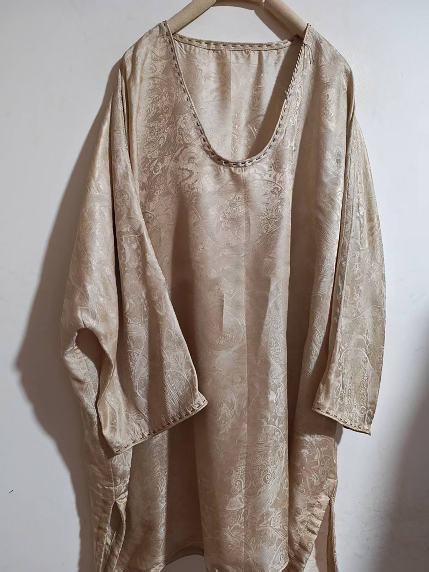 edoa Mulberry Silk Flowery Hualuo Tunic