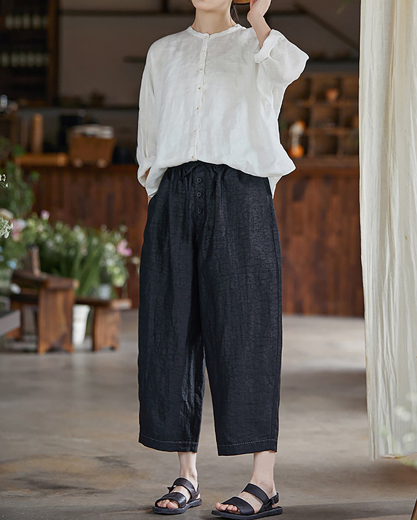 edoa Free Size Loose White Linen Petal Blouse 