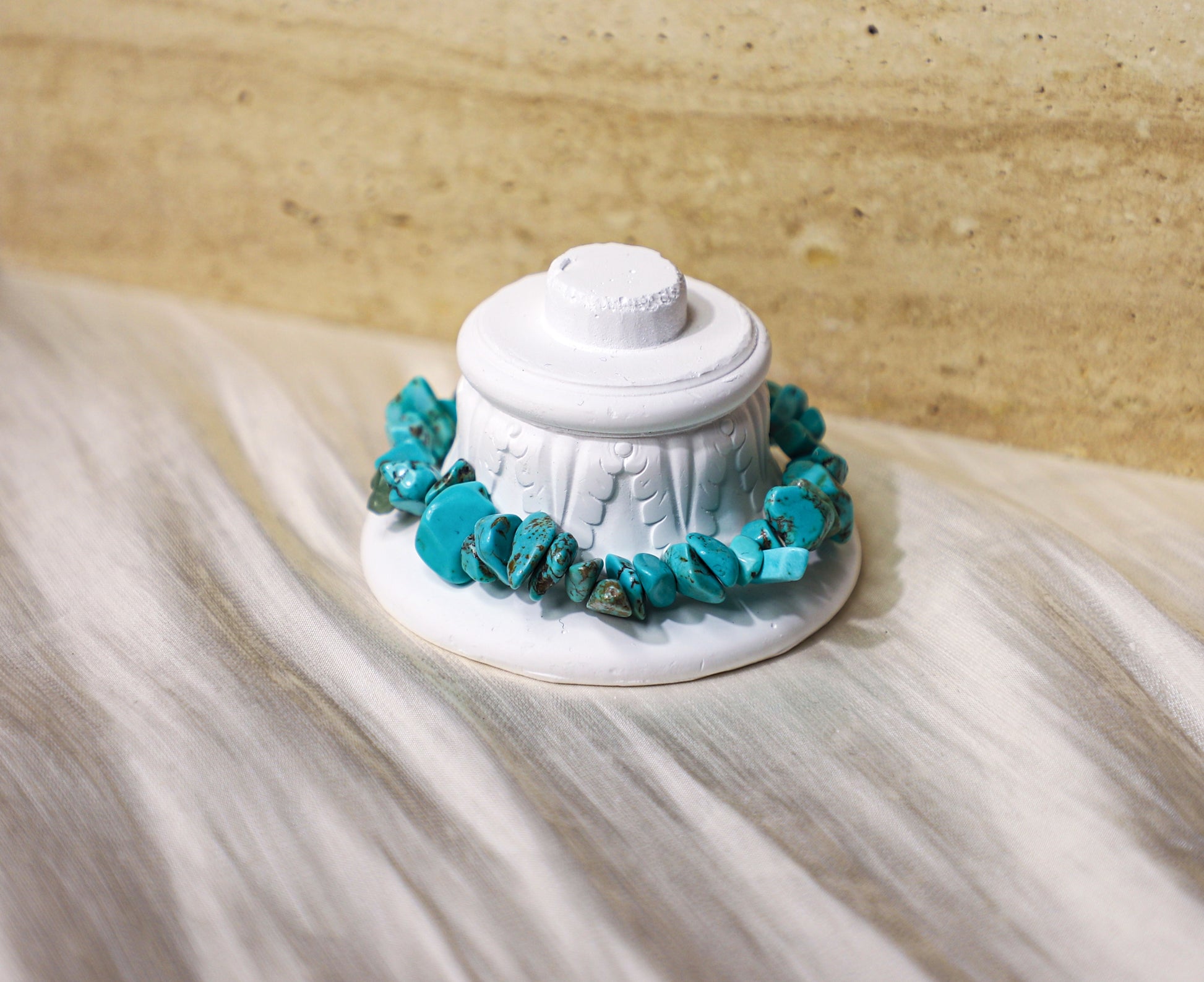 edoa Raw Crystal Healing Stone Chip Bracelet