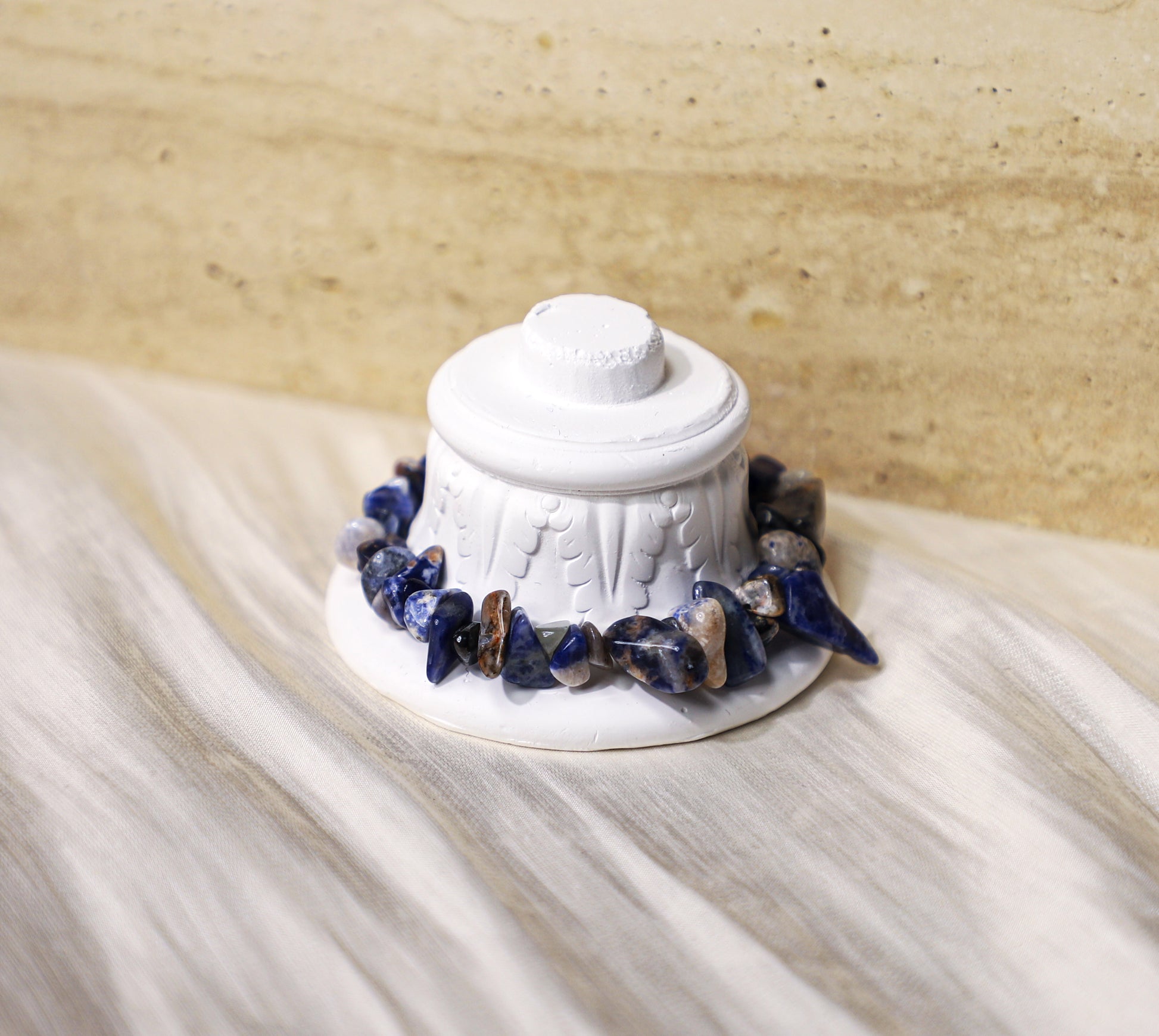edoa Raw Crystal Healing Stone Chip Bracelet