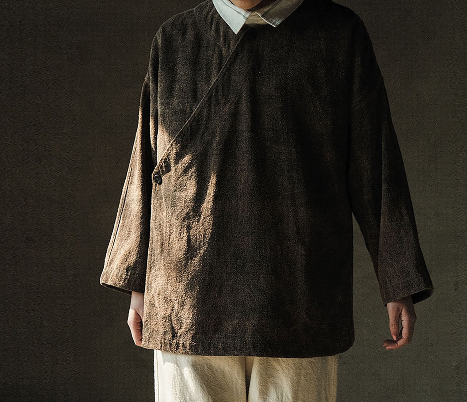 edoa Mud Tussah Silk Slant Placket Jacket 