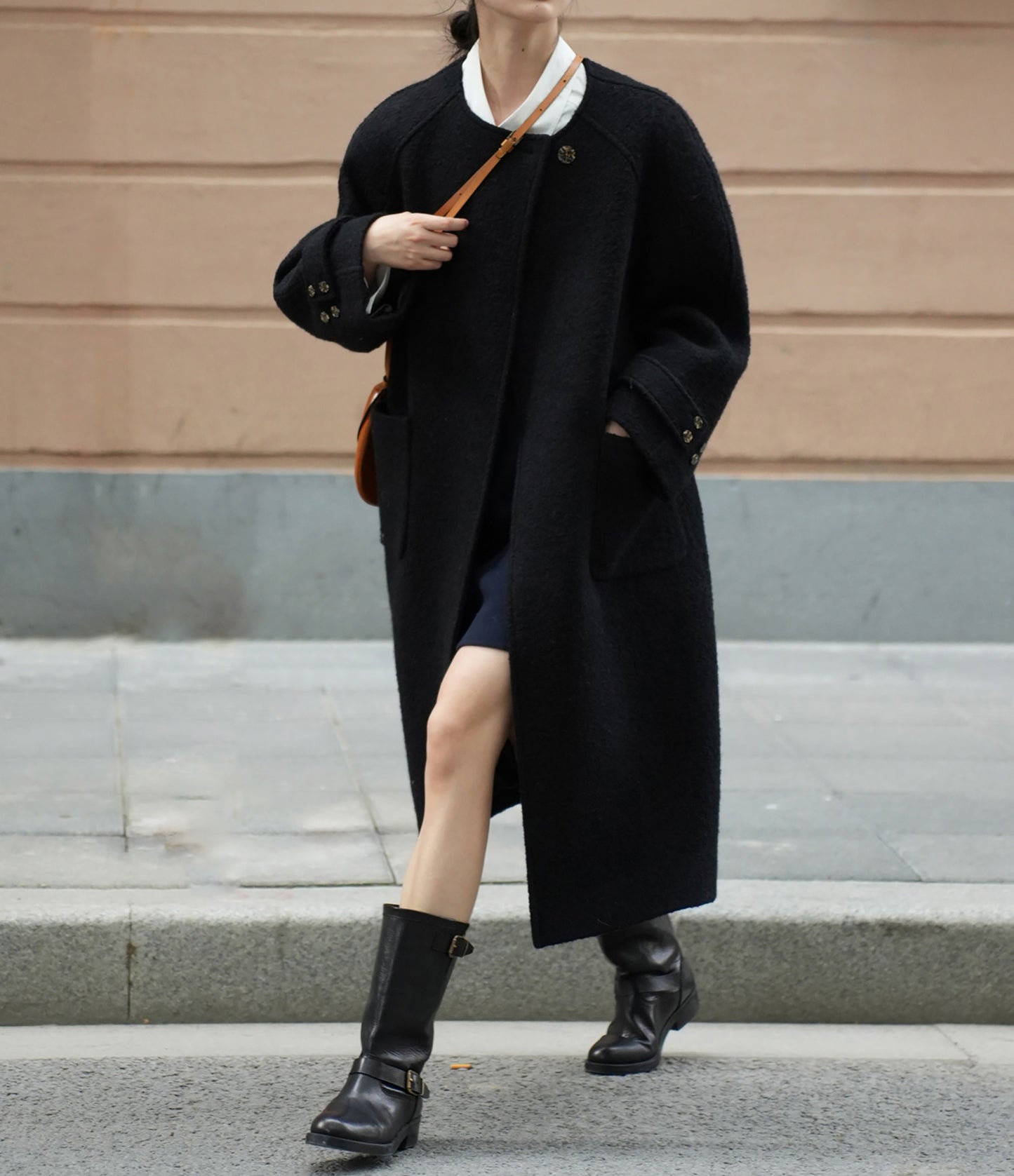 edoa Black Loop-Yarns Wool Trapeze Coat