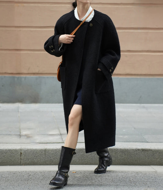 edoa Black Loop-Yarns Wool Trapeze Coat