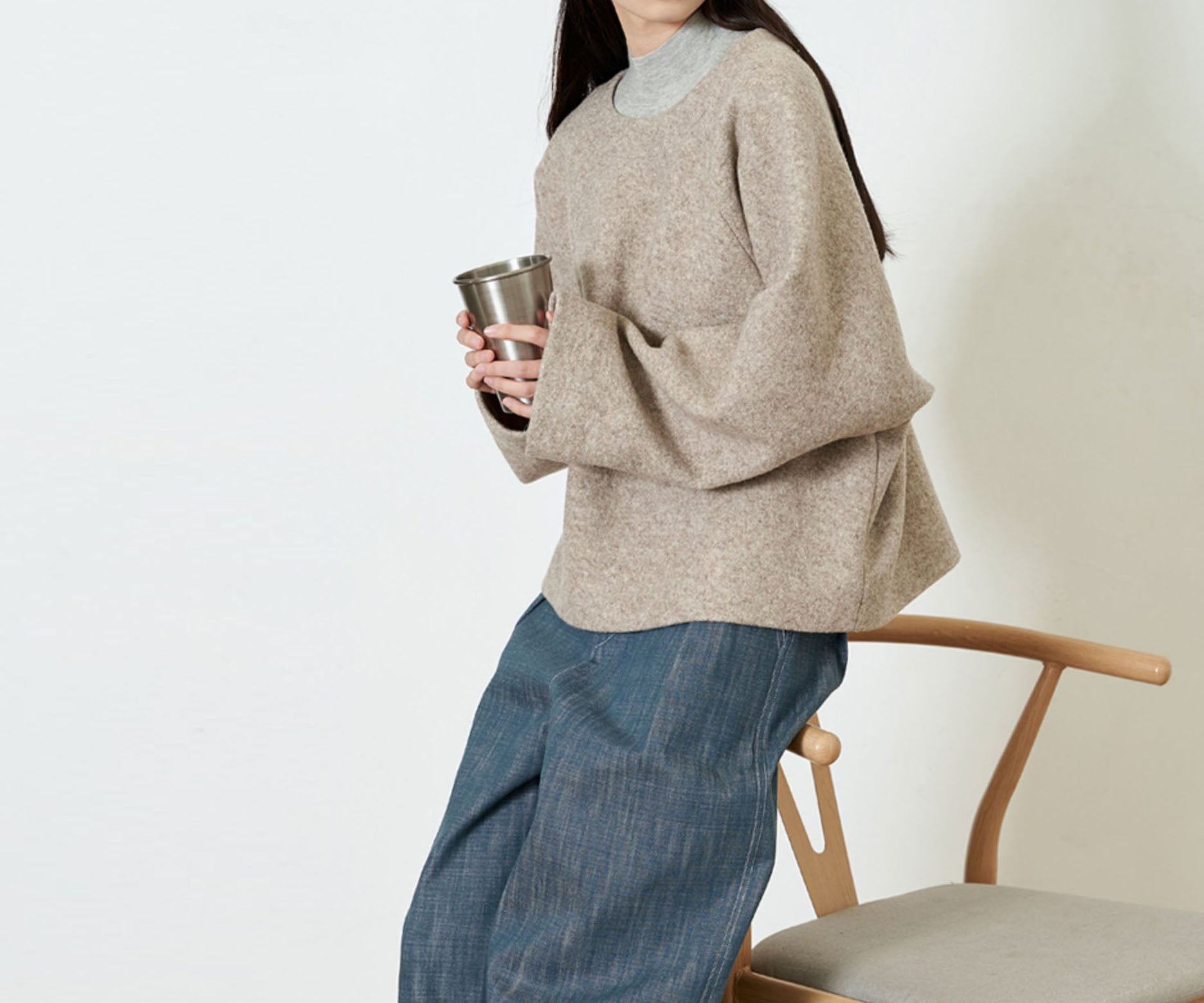 edoa Boiled Wool Minimalist Pullover Top
