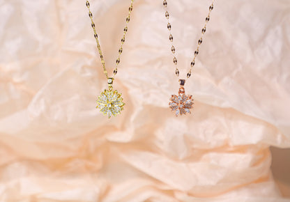 edoa Peach Flower Spin Rhinestone Necklace