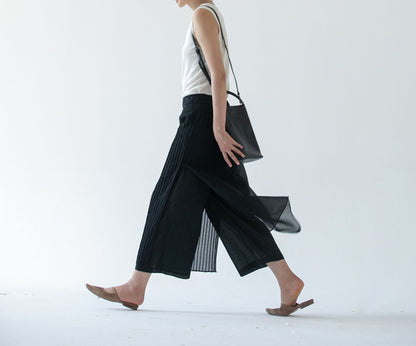 edoa Thin Silk Cotton Blend Pin tucked Apron Pants