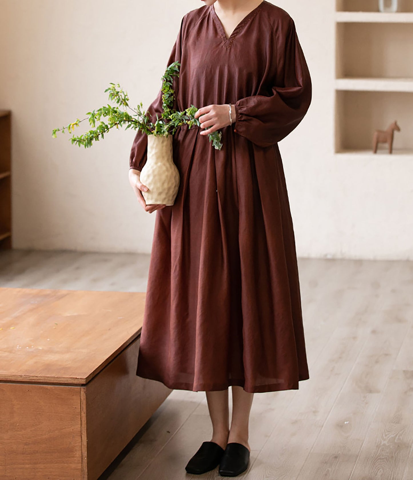 edoa Mud Silk Habotai V-Neck Dress