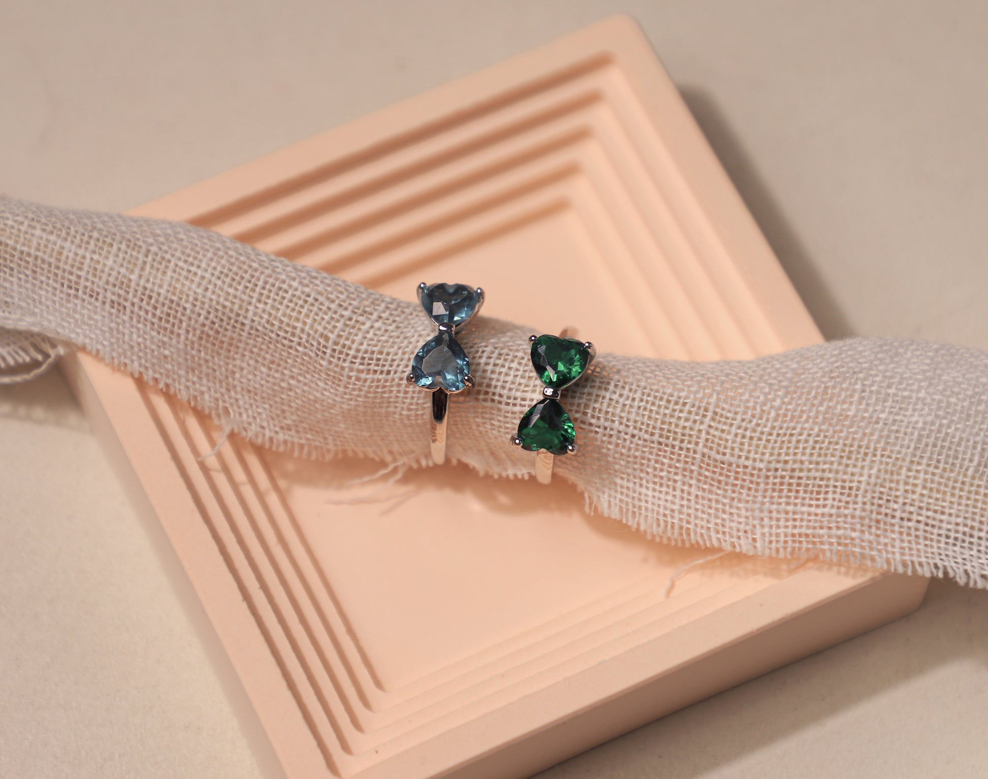 edoa Dainty Sweetheart Bowknot Ring