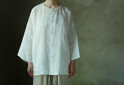 edoa Ramie Blouse with Hand Knotted Chinese Buttons