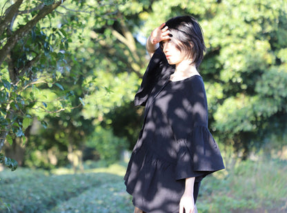 edoa Reversible Black Linen Blouse