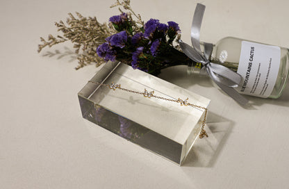 edoa Minimlaist Triple Dinamond Butterfly Bracelet 