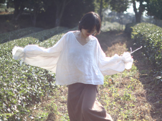 edoa White 18th Century Linen Pirate Shirt