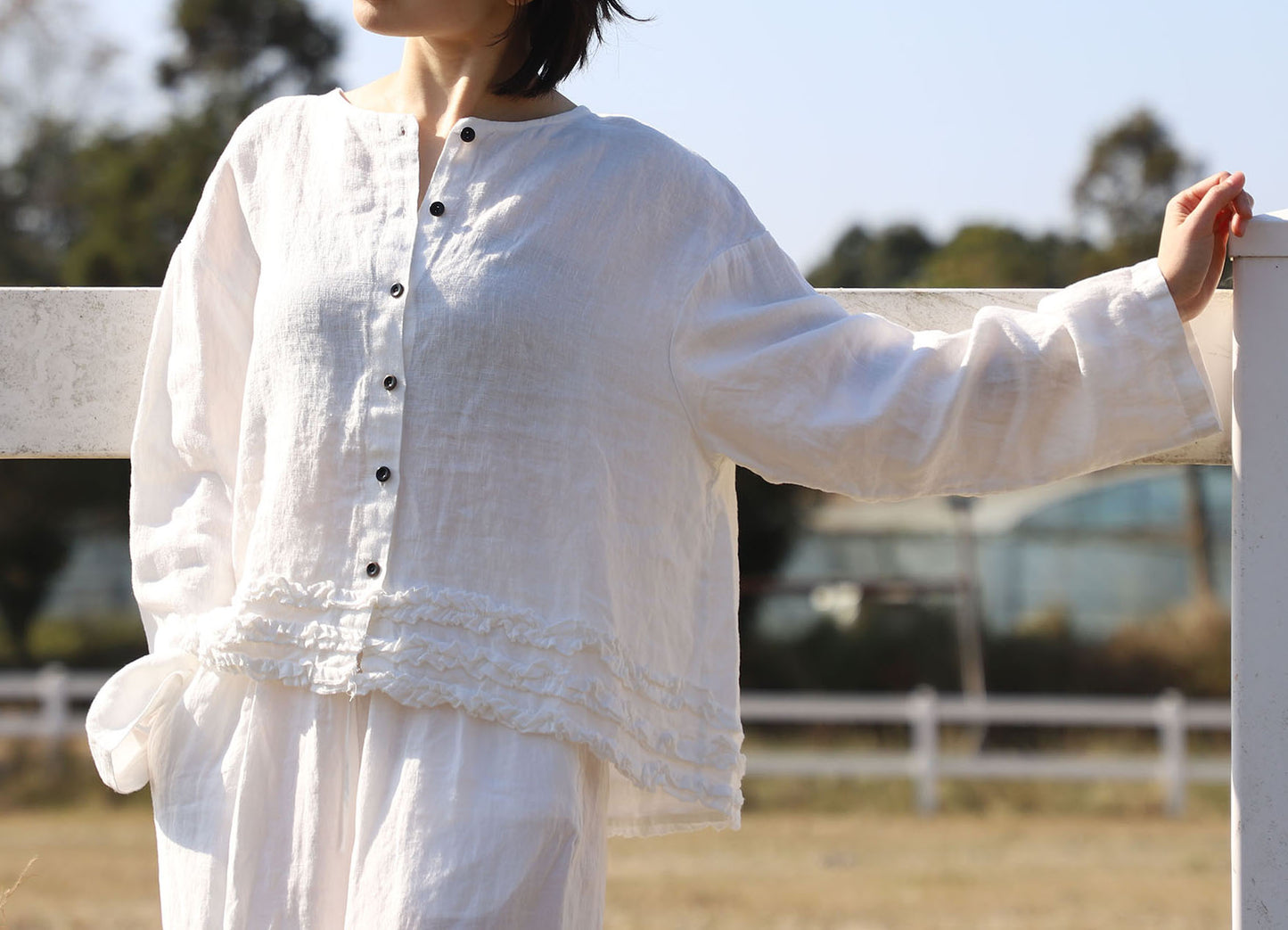 edoa Loose White Linen Blouse with flounces
