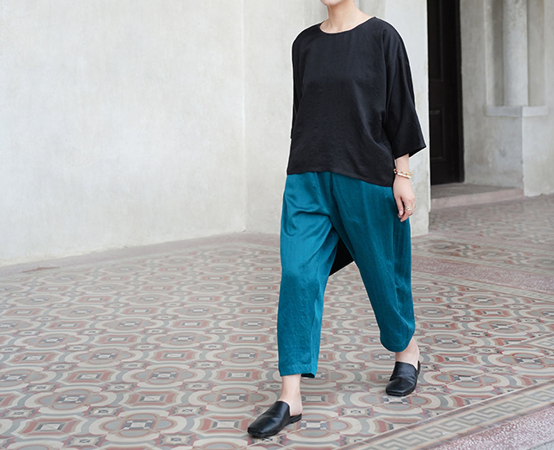 edoa Cracked Mud Silk Charmeuse Tappered Pants 