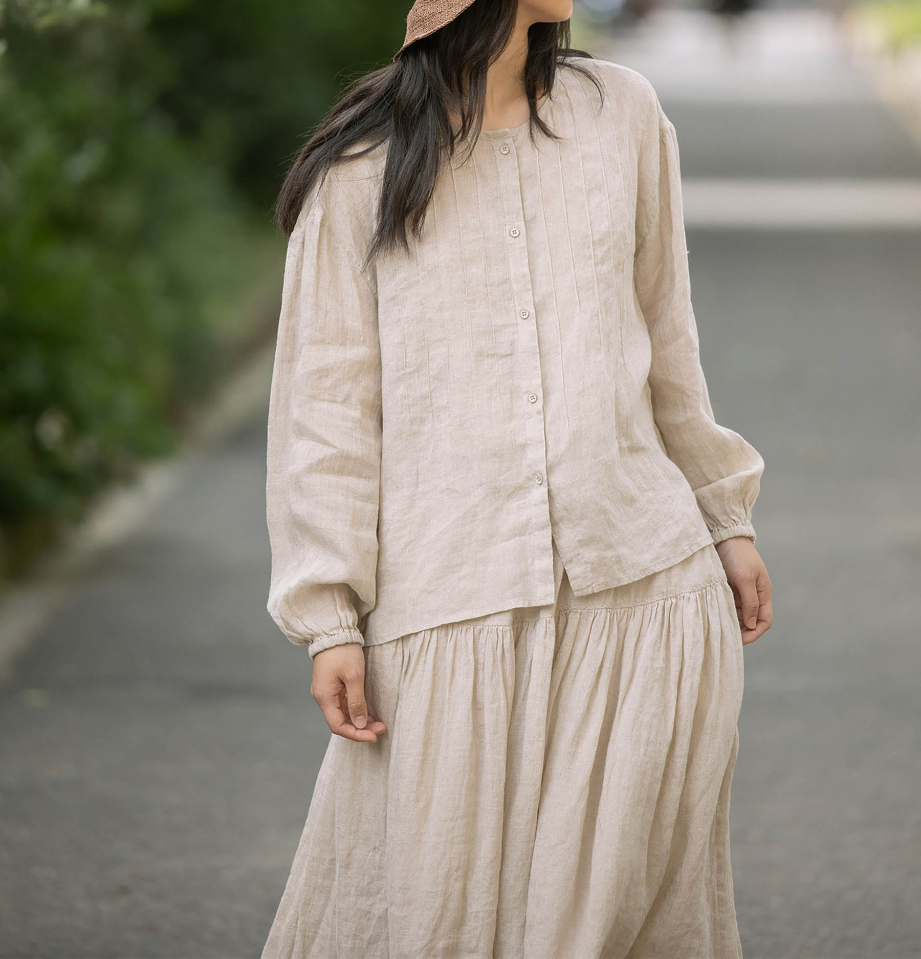 edoa Flax Linen Artist Blouse with Elastic Cuff 