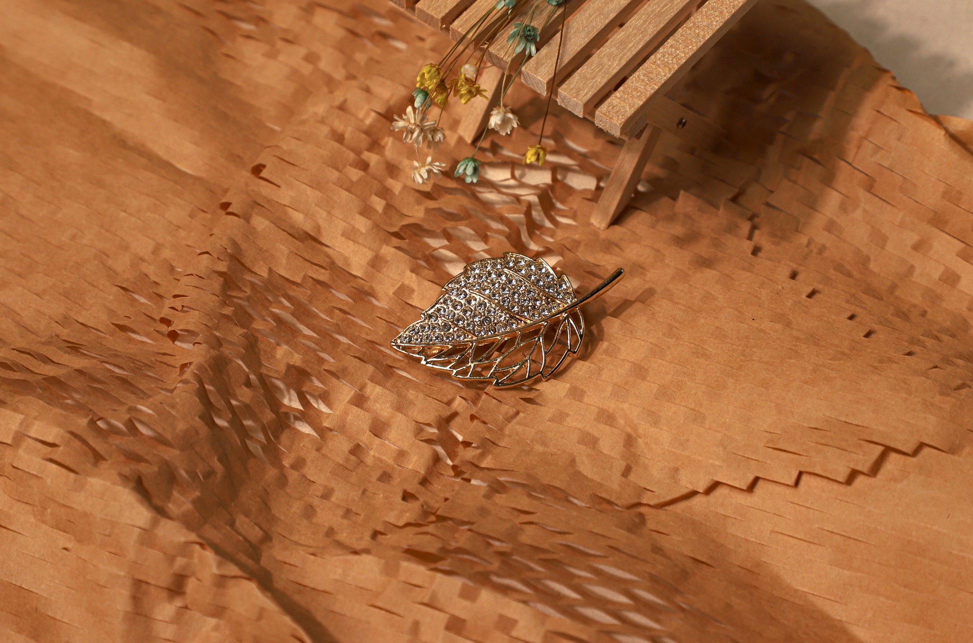 edoa Half-Pave Gold Leaf Brooch