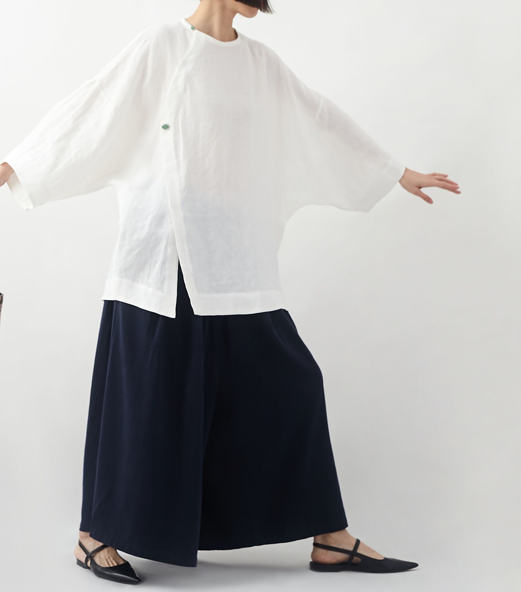 edoa Minimalist Linen Blouse with Jade Buttons
