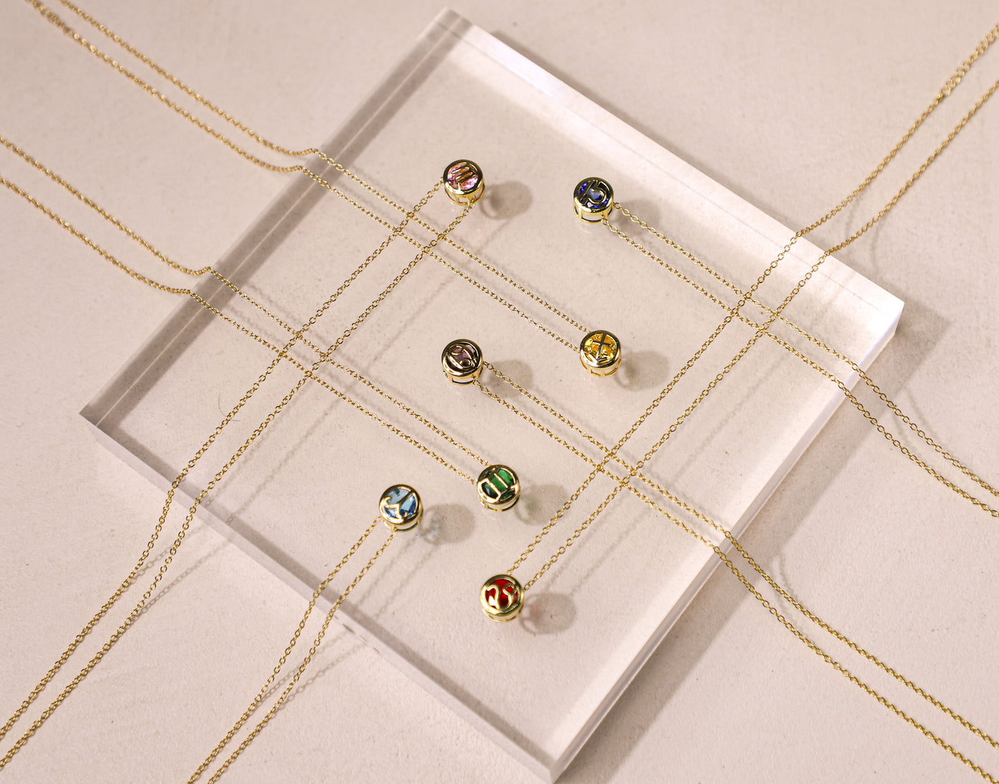 edoa Dainty Minimalist Zodiac Birthstone Necklace