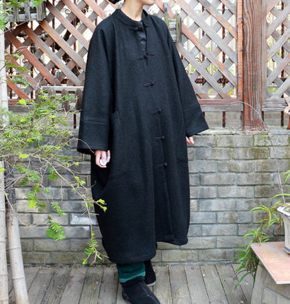edoa Black Loop-Yarns Wool Oversized Coat