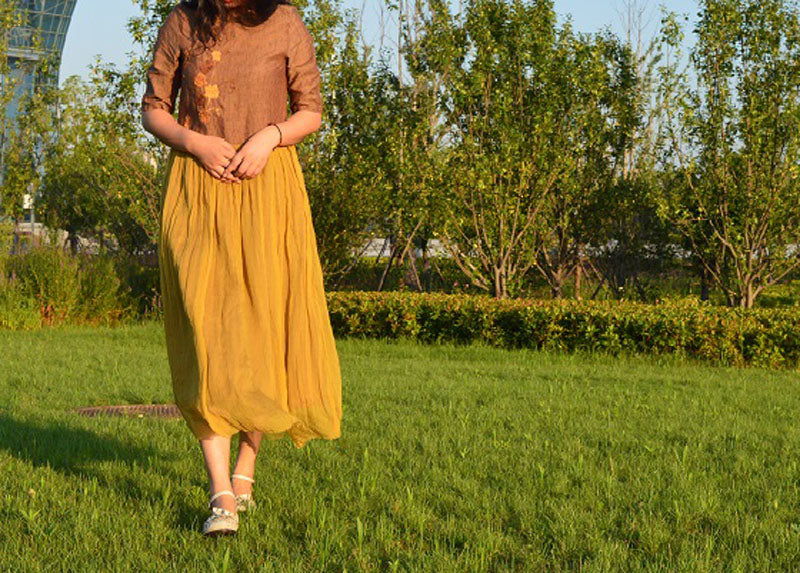 edoa Linen Dress with Gathering Silk Crepe
