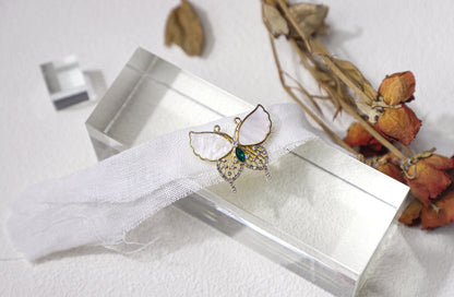 edoa Butterfly Mother of Pearl Emerald Brooch