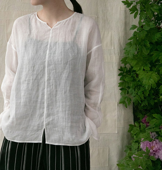 edoa White High Counted Ramie Top 