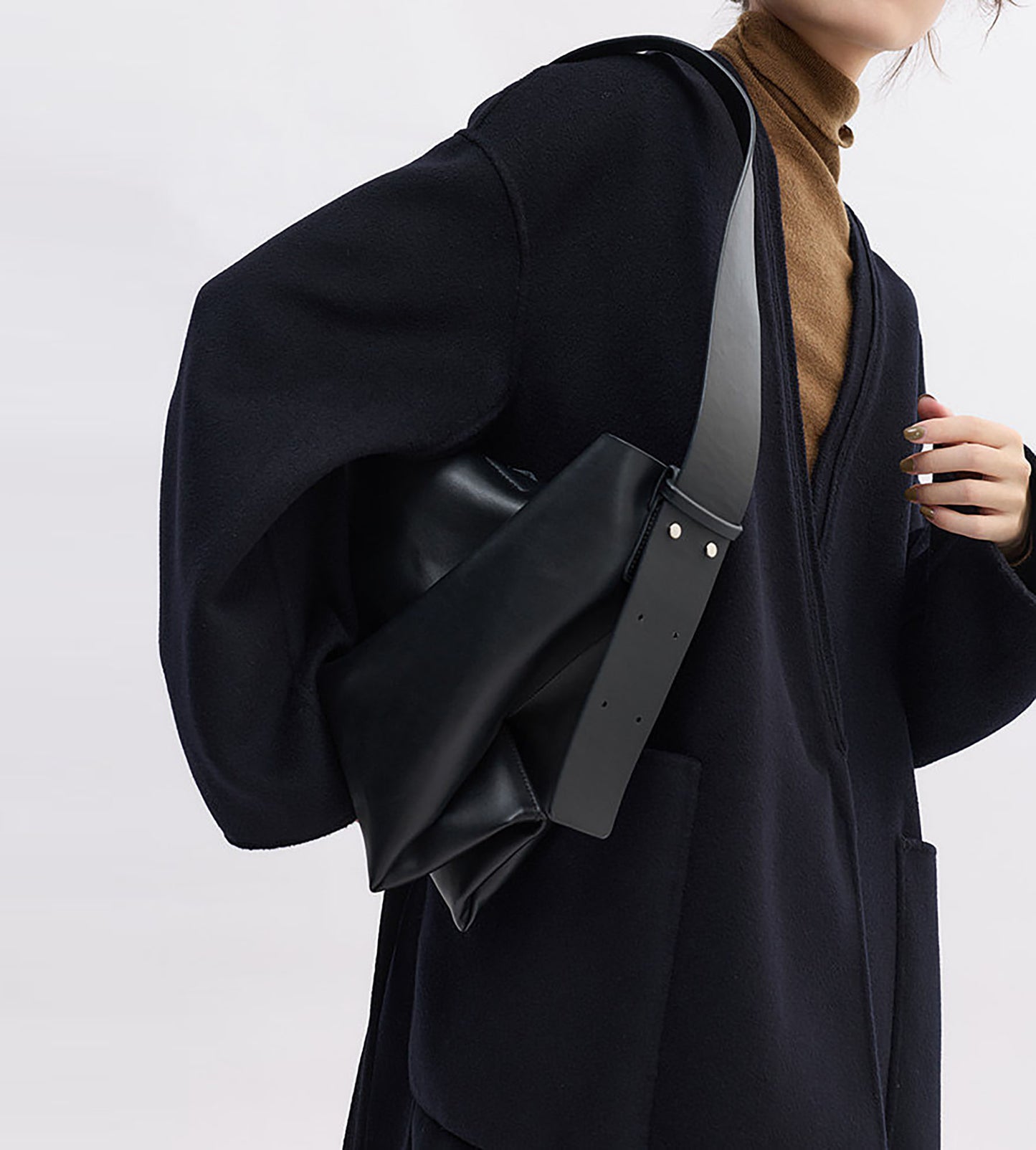 edoa V-neck Double-faced Wool Wrap Coat
