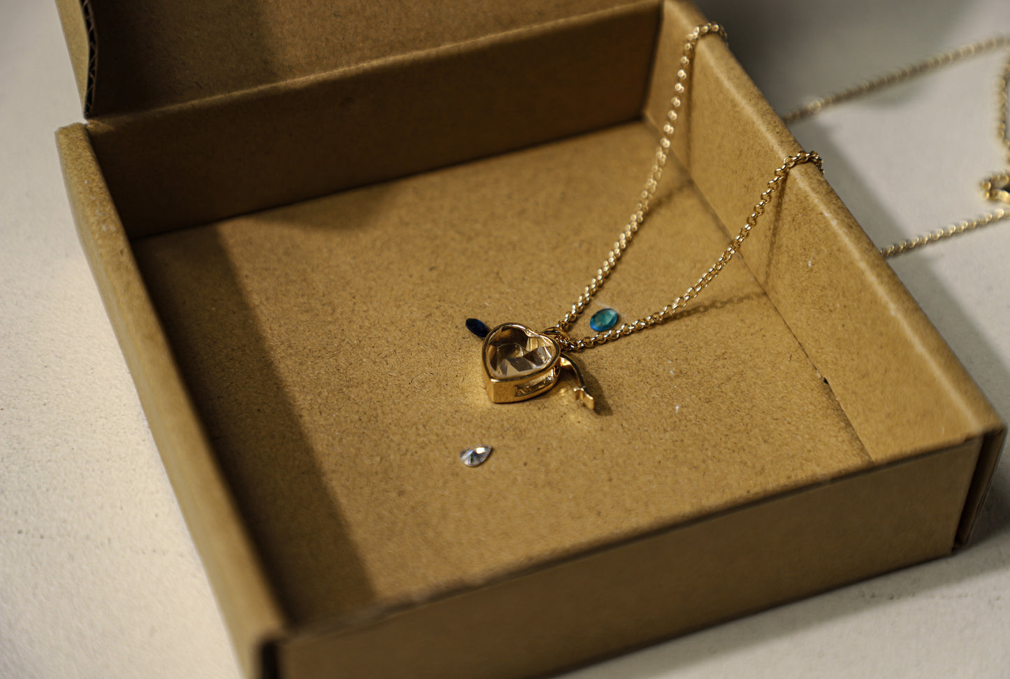edoa Vintage Memory Locket Box Necklace