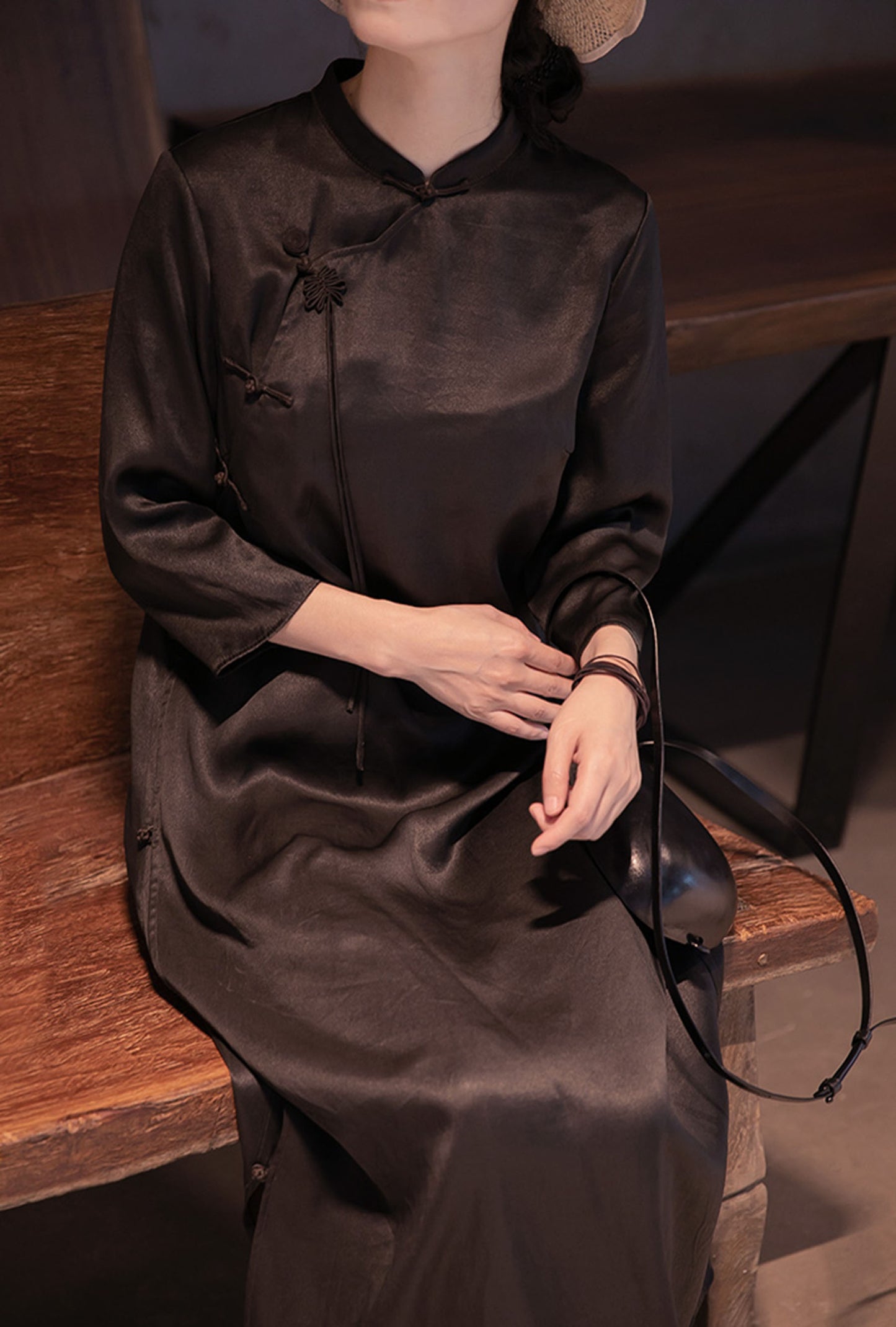 edoa Mud Silk Satin Qipao
