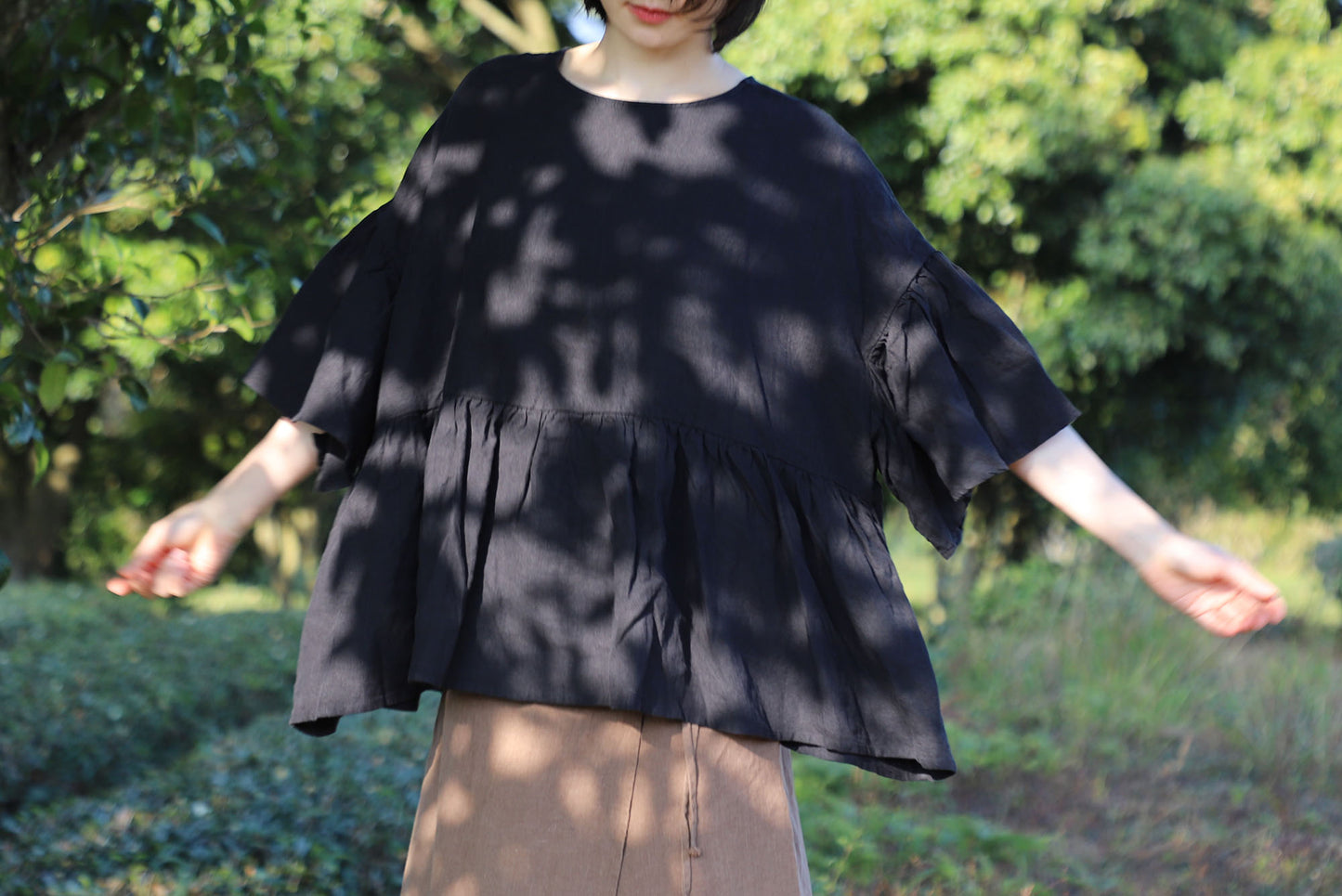 edoa Reversible Black Linen Blouse
