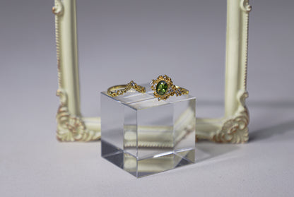 edoa Royal Style Nesting Oval Peridot Ring Set