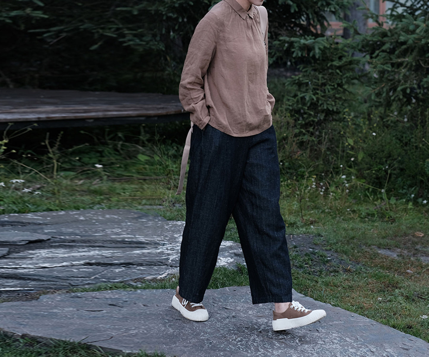 edoa Linen One-button Top 