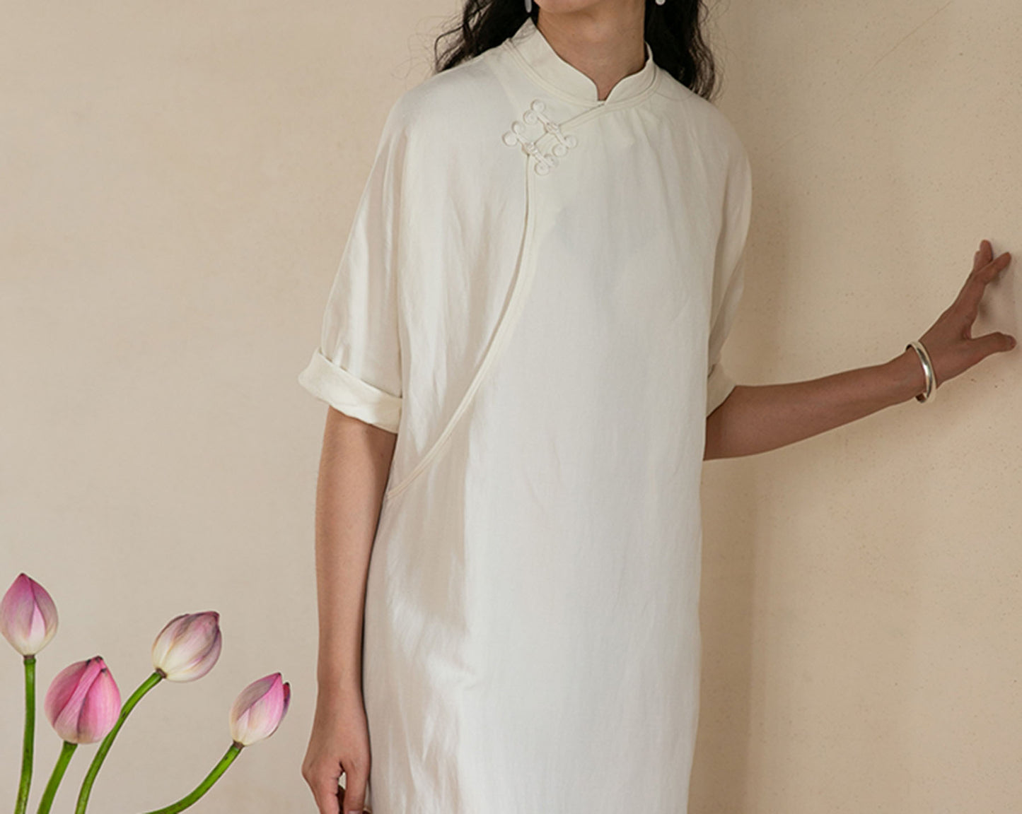 edoa Half Sleeves Silk Linen Blend Qipao