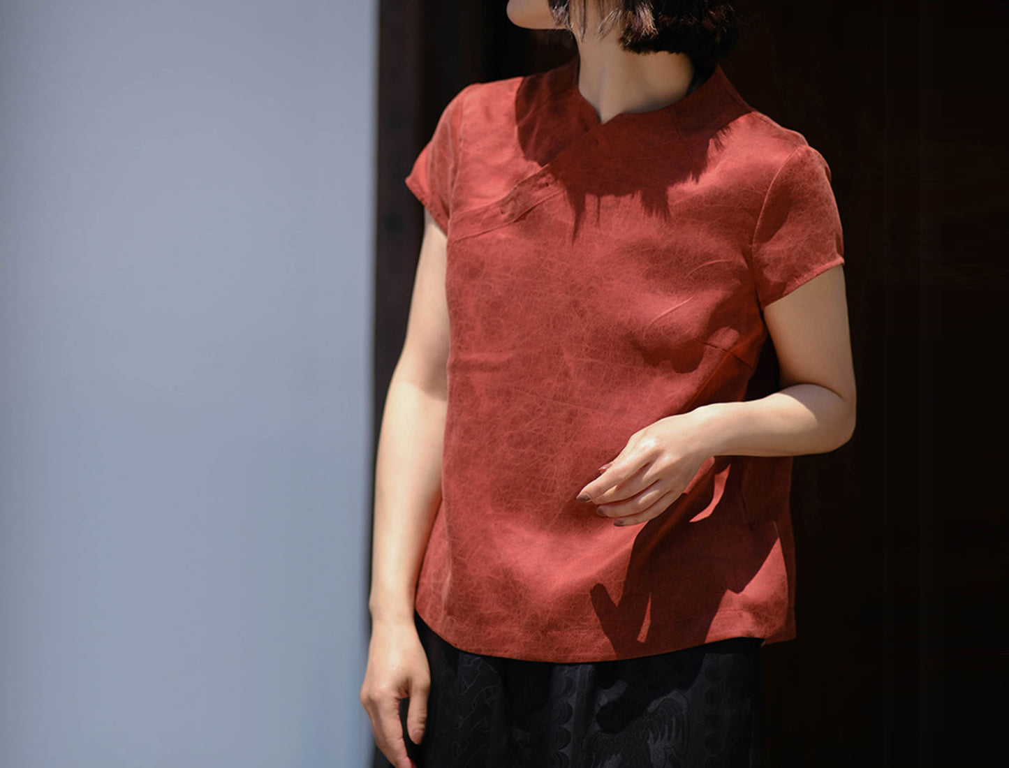 edoa Cracked Mud Silk Chinese Blouse with Wing Slits